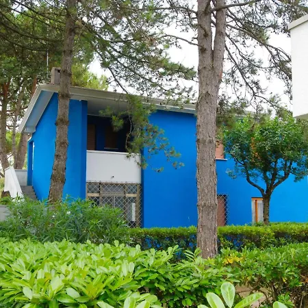 Villaggio Azzurro-2 By Interhome ביביונה